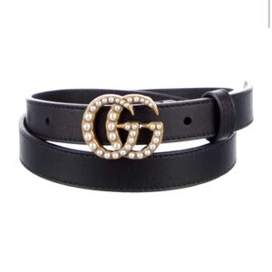 Gucci
Faux Pearl Accents Skinny Belt